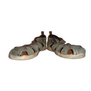 Eddie Bauer Edmund Olive T Closed Toe‎ Sandals Size 9